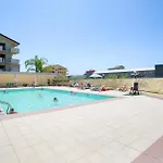 Apartment Beautiful In Caulonia Marina