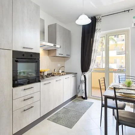 Pet Friendly Apartment In Caulonia Marina *