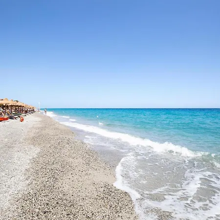 Pet Friendly Apartment In Caulonia Marina Apartamento *